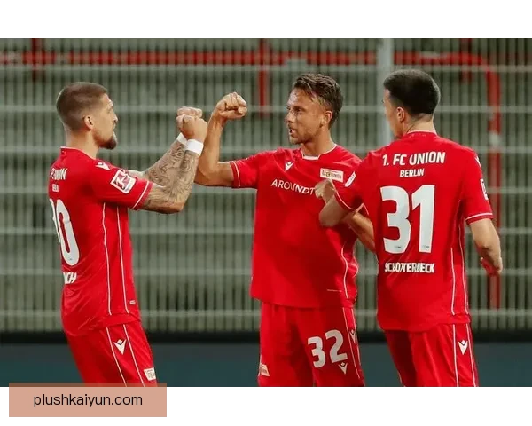 利桑德罗一对一防守表现稳健，成为球队防线重要依靠